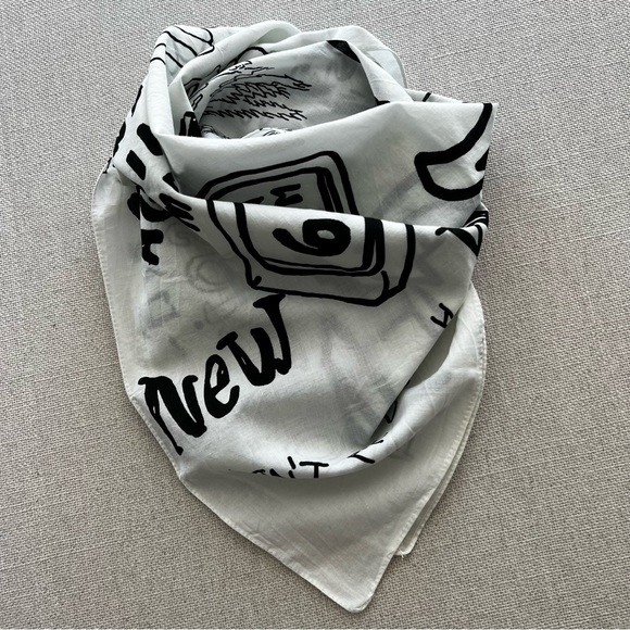 Graffiti Print Black and White Square Bandana - Picture 5 of 6